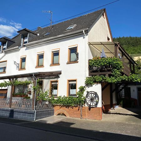 Ferienwohnung Metzen Burg  Екстериор снимка
