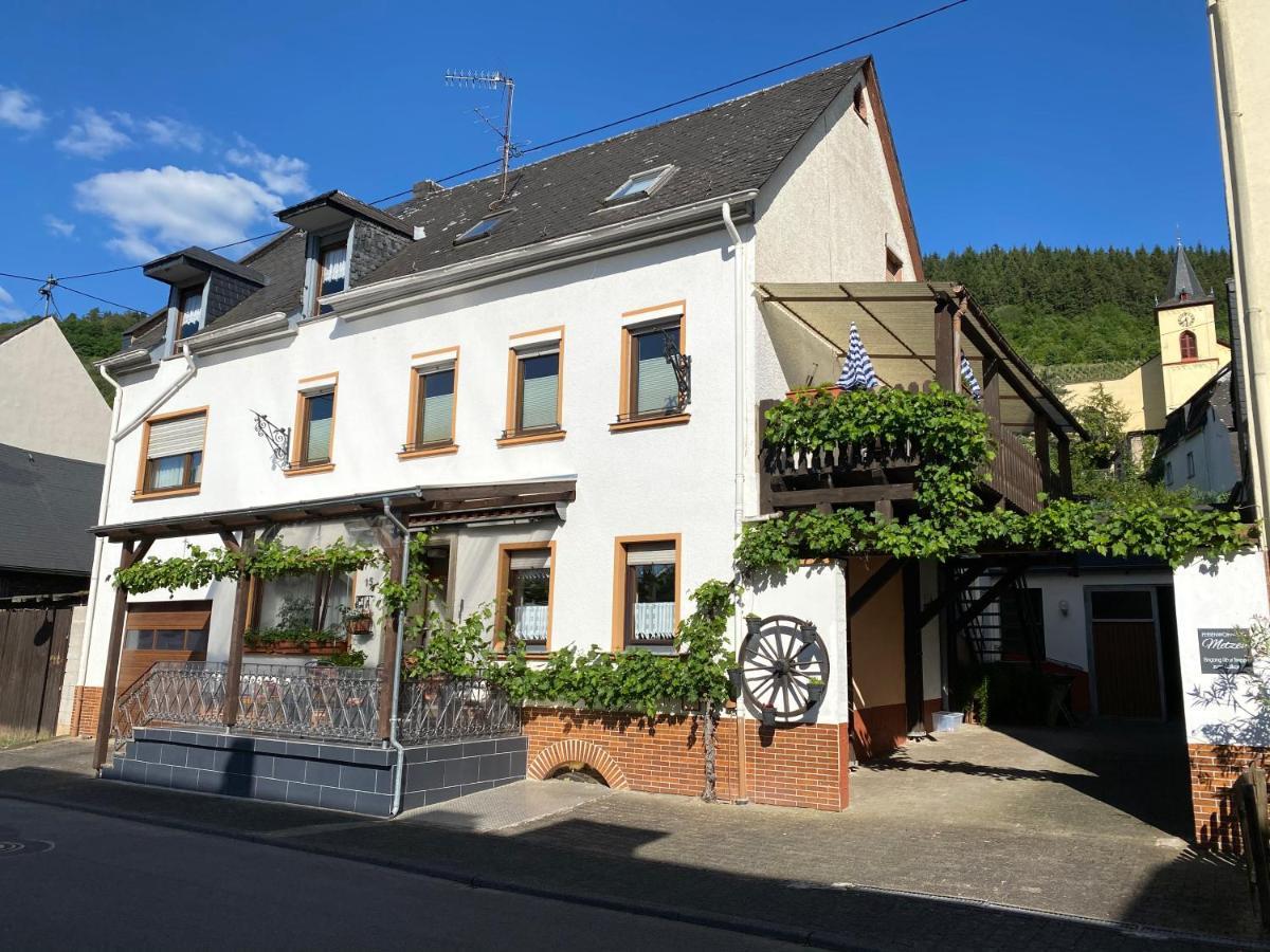 Ferienwohnung Metzen Burg  Екстериор снимка