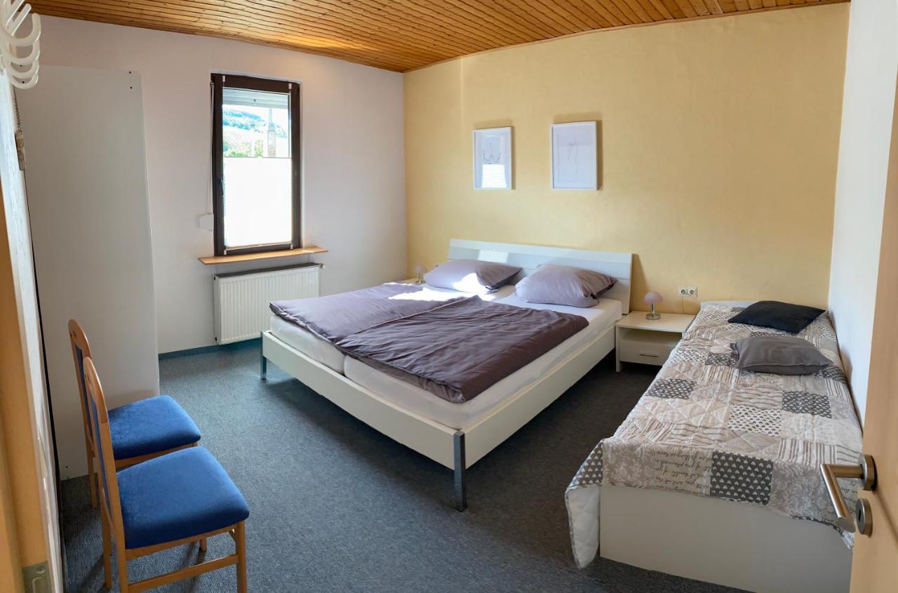 Ferienwohnung Metzen Burg  Екстериор снимка