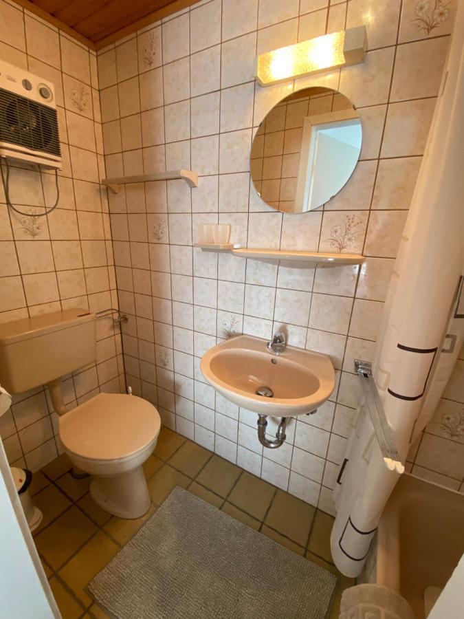 Ferienwohnung Metzen Burg  Екстериор снимка