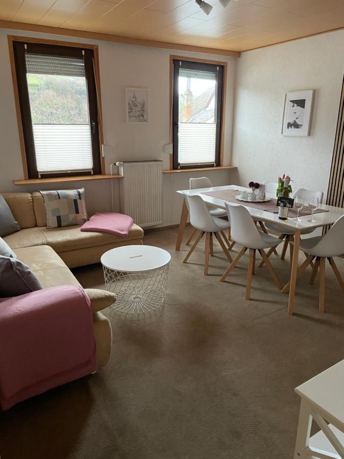 Ferienwohnung Metzen Burg  Екстериор снимка